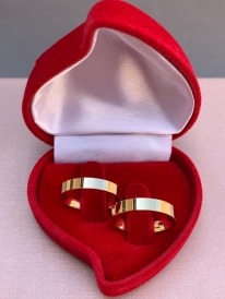 Par de aliança de ouro 18k anatômico suave e abaulado suave 5mm